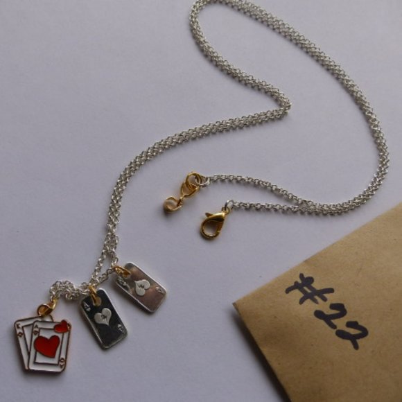Aces three of a kind hearts of silver necklace two tone silver and gold chain - Picture 2 of 7